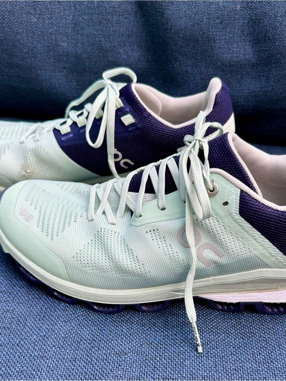 On Running Cloudsurfer Women’s Size 10 — Glacier/Indigo - Picture 5 of 10